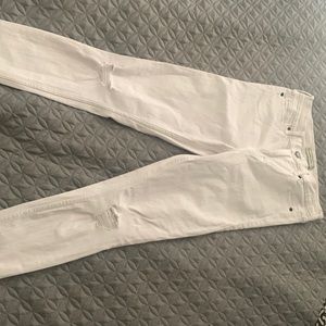 White ripped skinny jeans from Abercrombie & Fitch (: